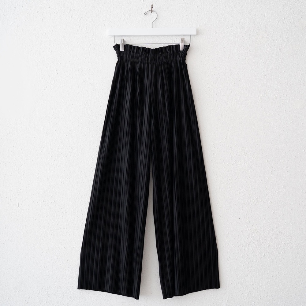 Proche Studio Pleated Sadie Pull on Pant - WORN ONCE!